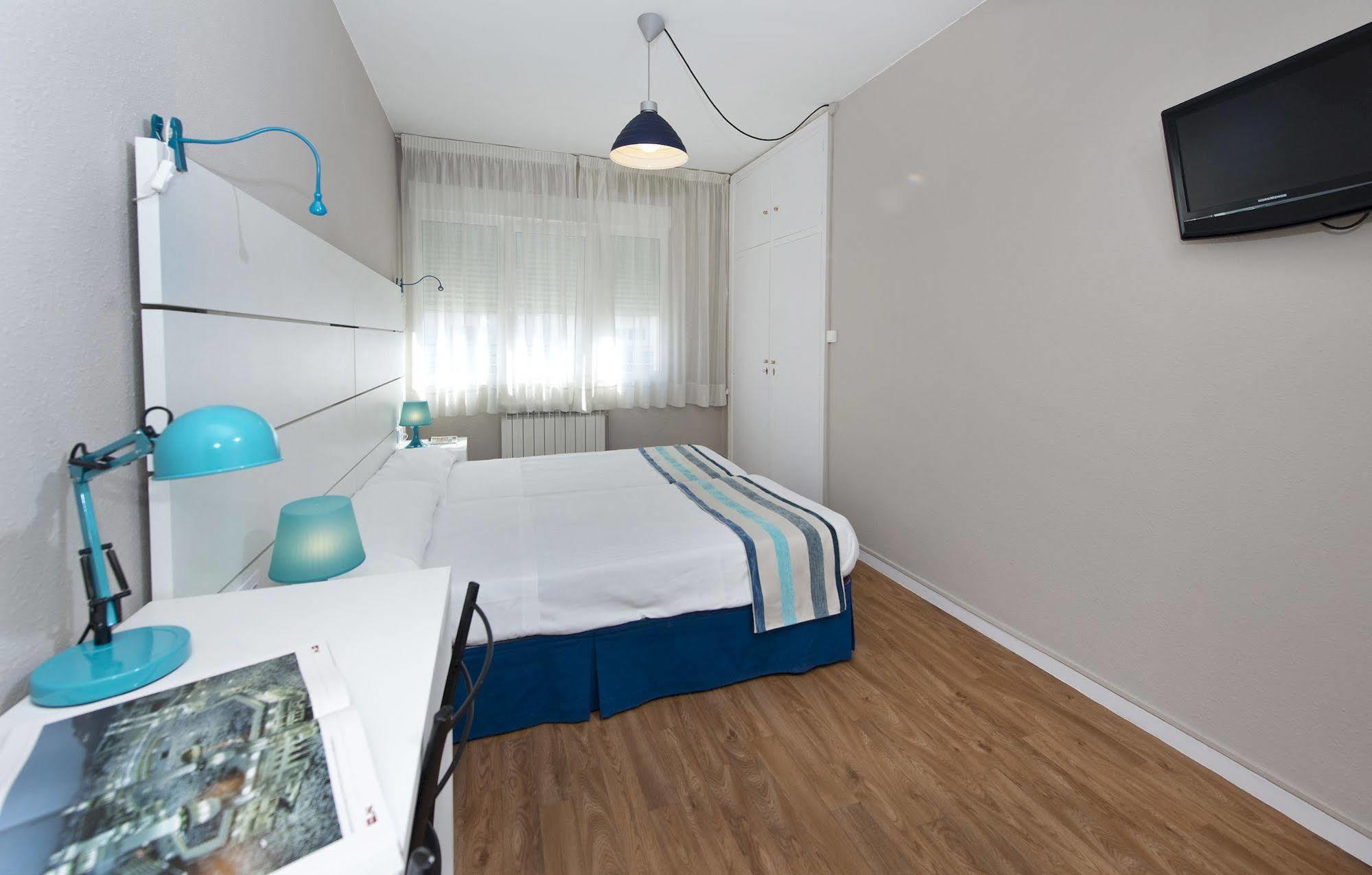 Estudios Aranzazu Santander Exteriör bild