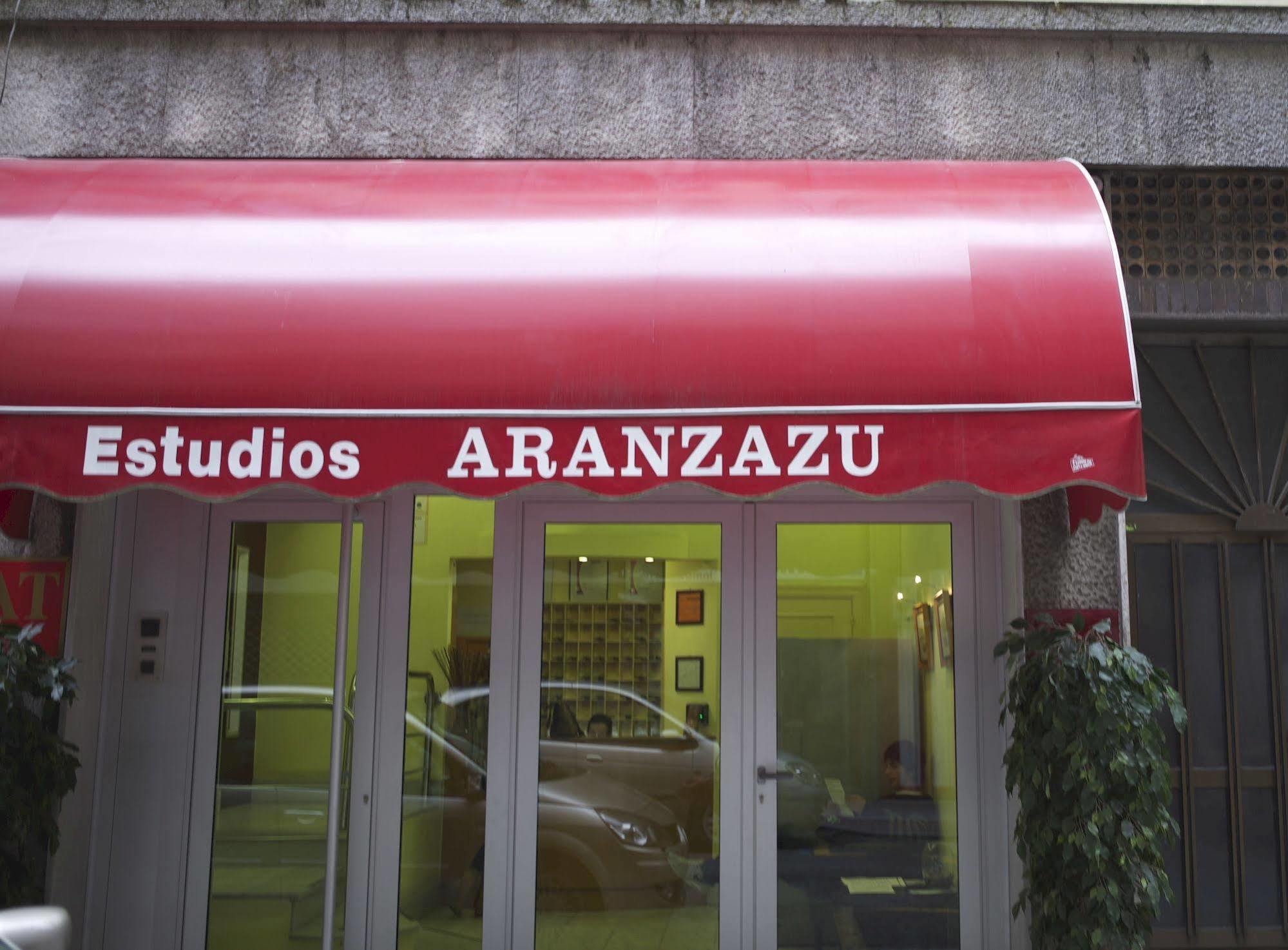 Estudios Aranzazu Santander Exteriör bild
