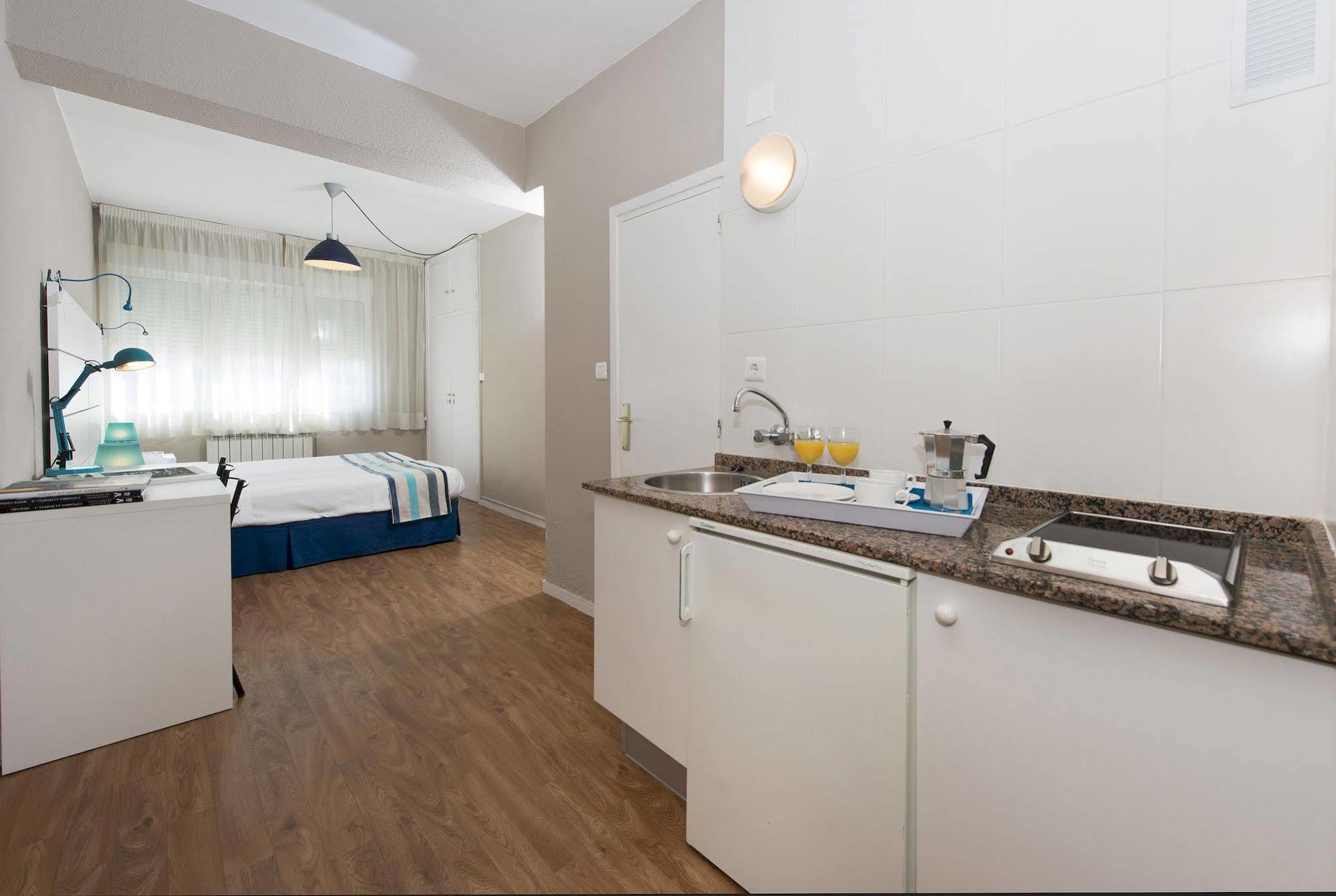 Estudios Aranzazu Santander Exteriör bild
