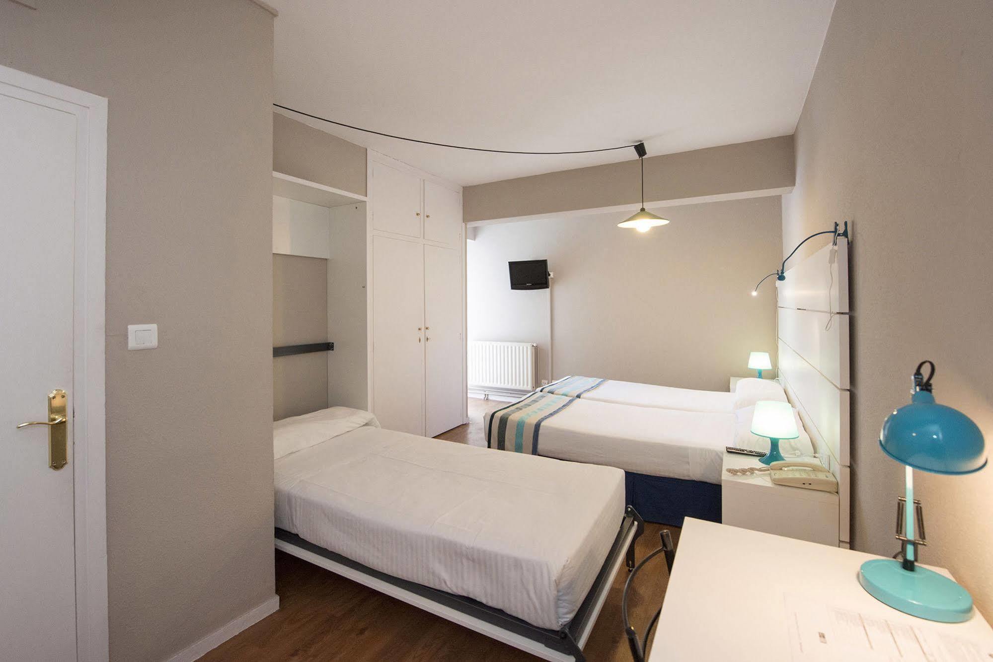 Estudios Aranzazu Santander Exteriör bild