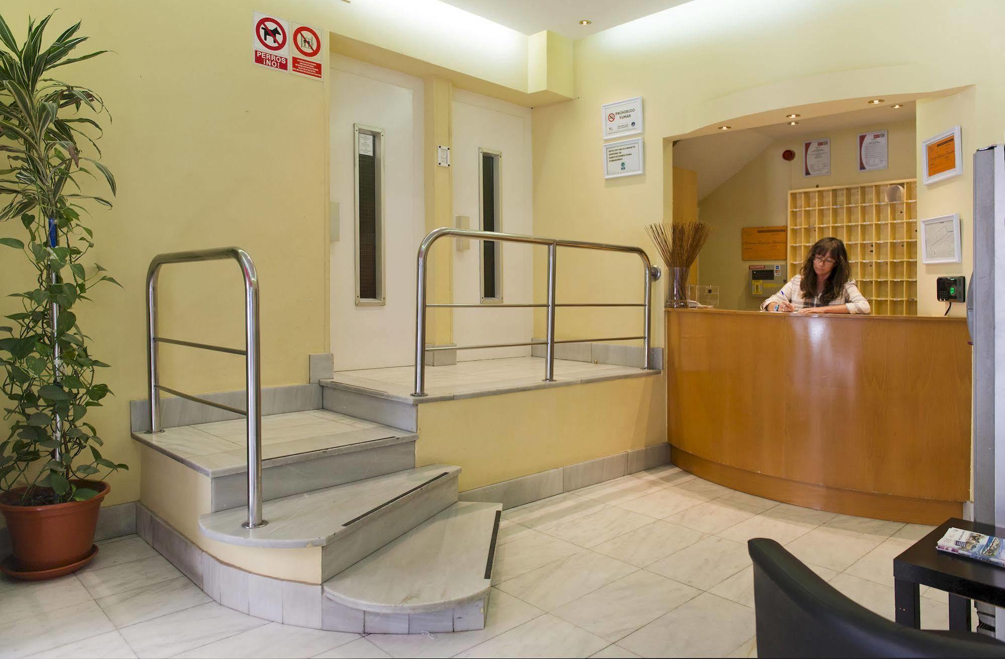 Estudios Aranzazu Santander Exteriör bild