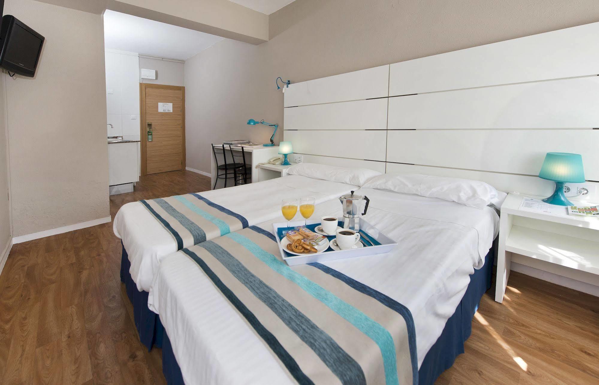 Estudios Aranzazu Santander Exteriör bild